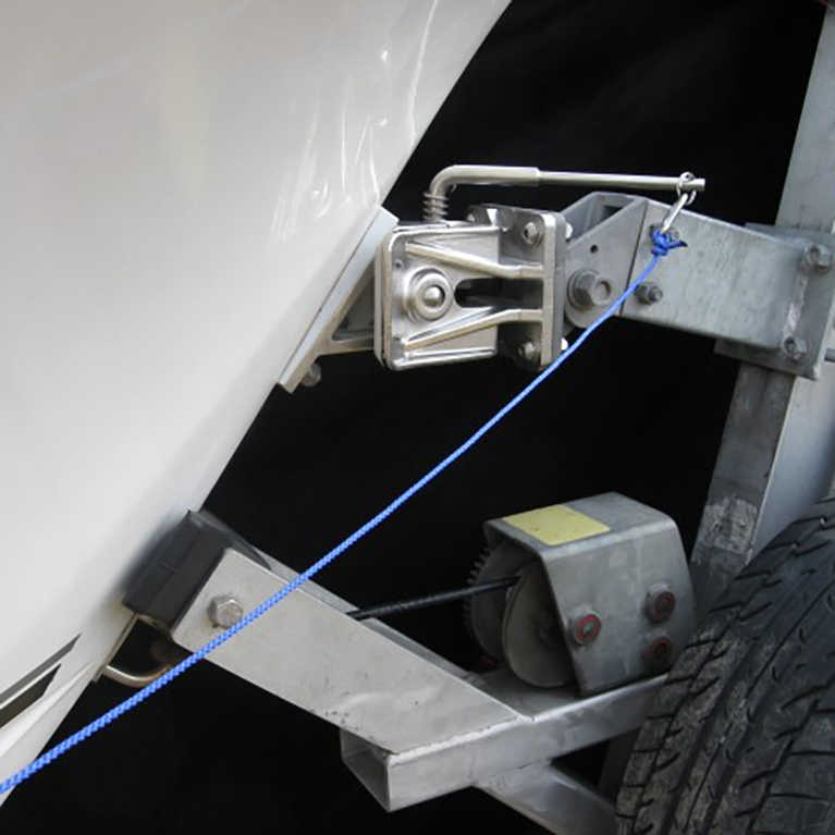 Boatcatch on fibreglass hull boat