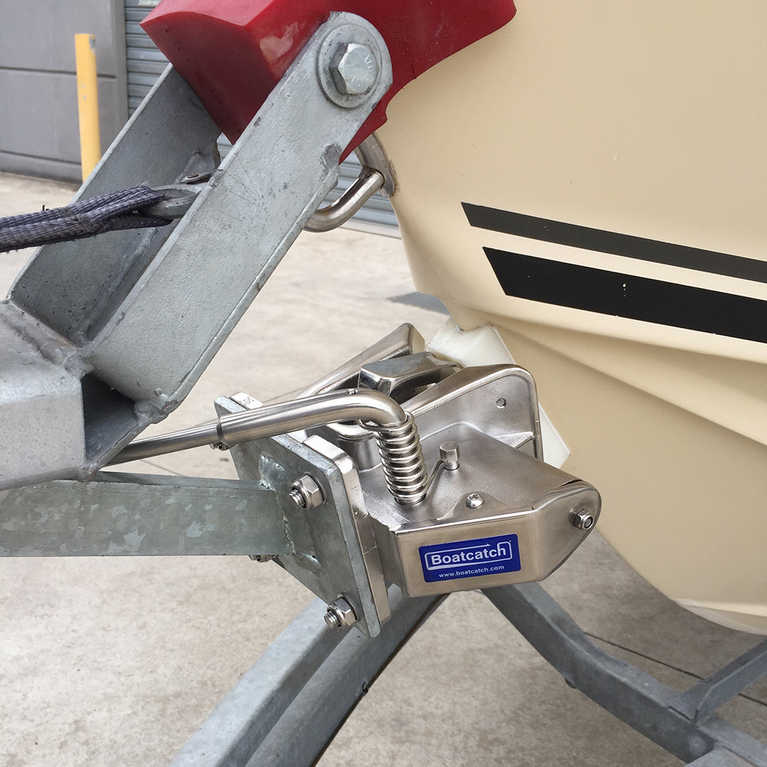 Boatcatch on fibreglass hull boat