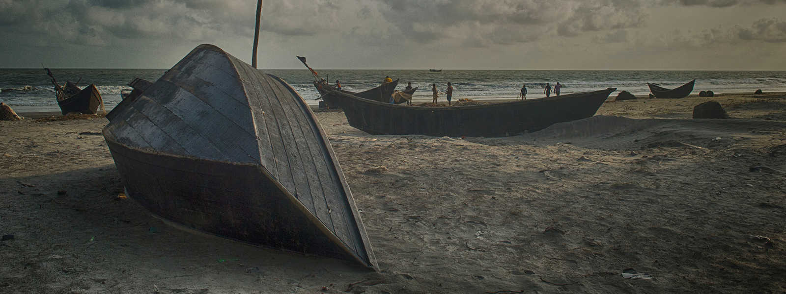 bangladesh-beach-boats