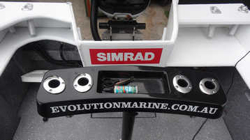 EMC-630CC, lean post