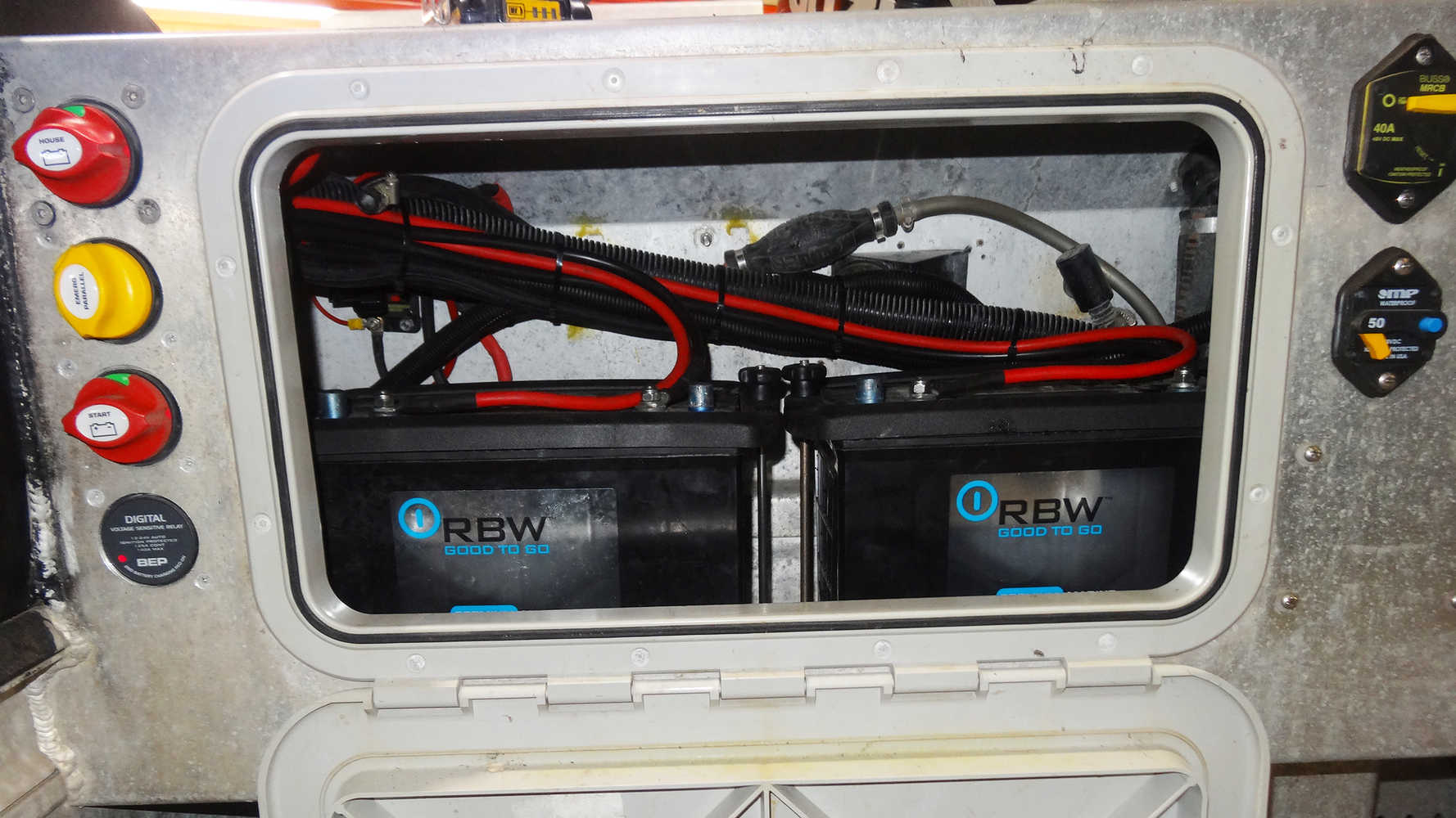 Stabicraft 2400, battery box (after)